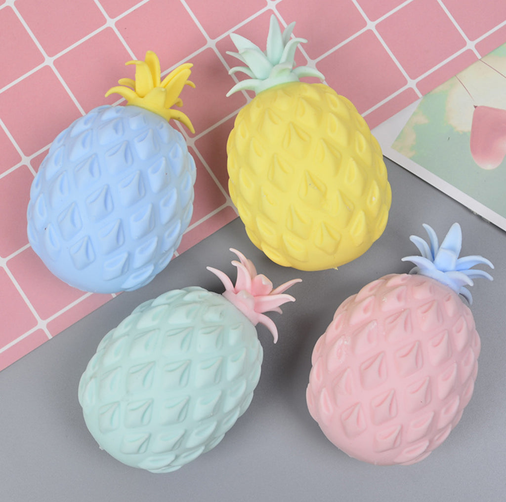 Kozy’s 3-Pack Squishy Pineapple